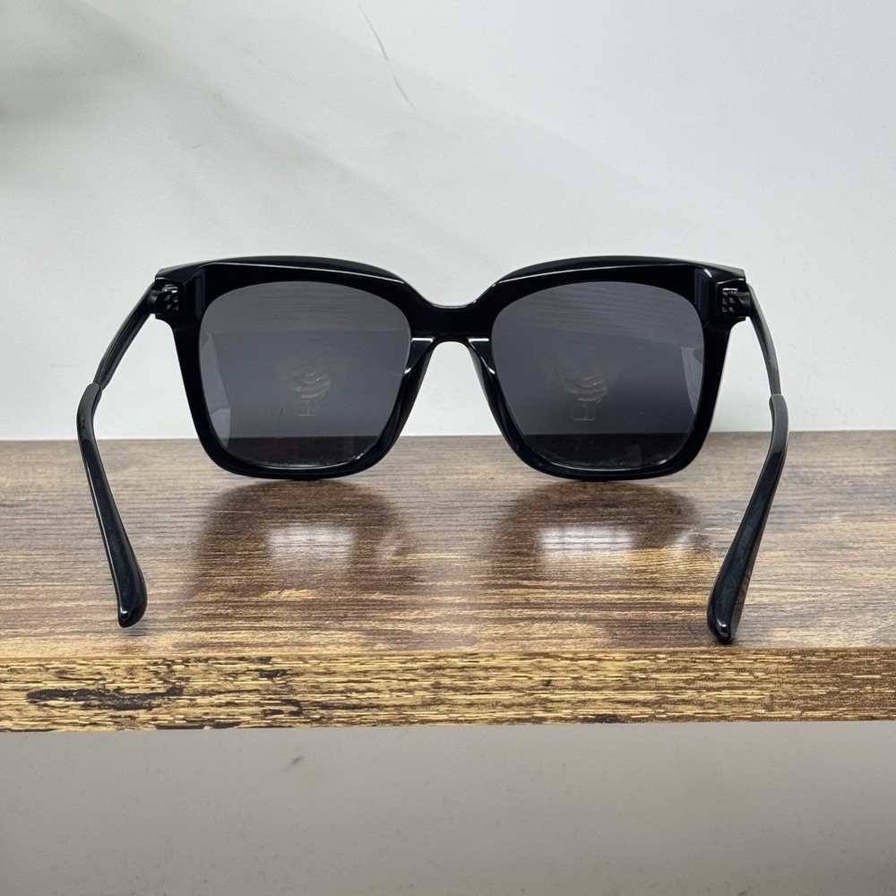 Diff Bella Black/Black Square Bk-Gr10P Polarized Sunglasses 54-19-142 - Picture 6 of 12